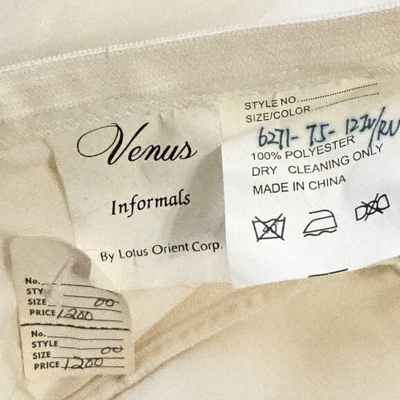 Venus White Embroidered 2pc Wedding Dress 12 - Picture 10 of 14